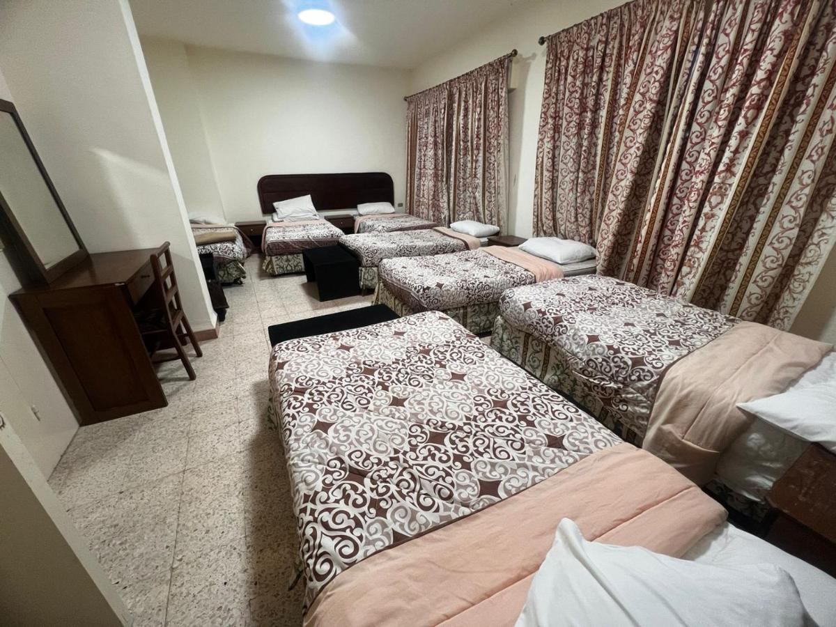 Student House Pansiyon Medeba Dış mekan fotoğraf